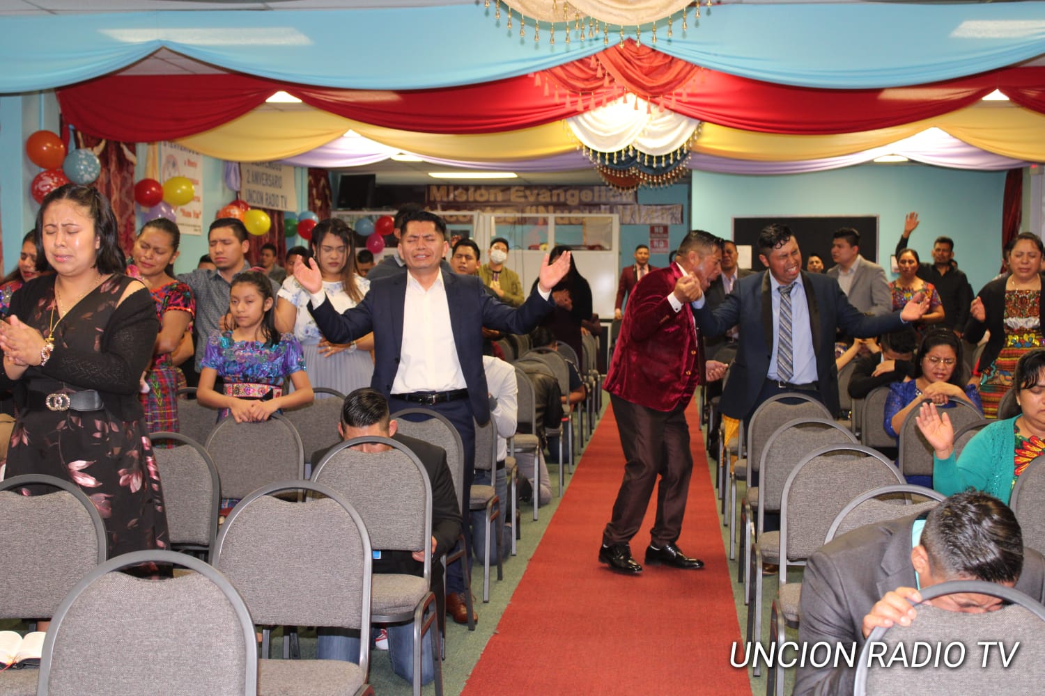 2do Aniversario Unción Radio TV — Adoración congregacional